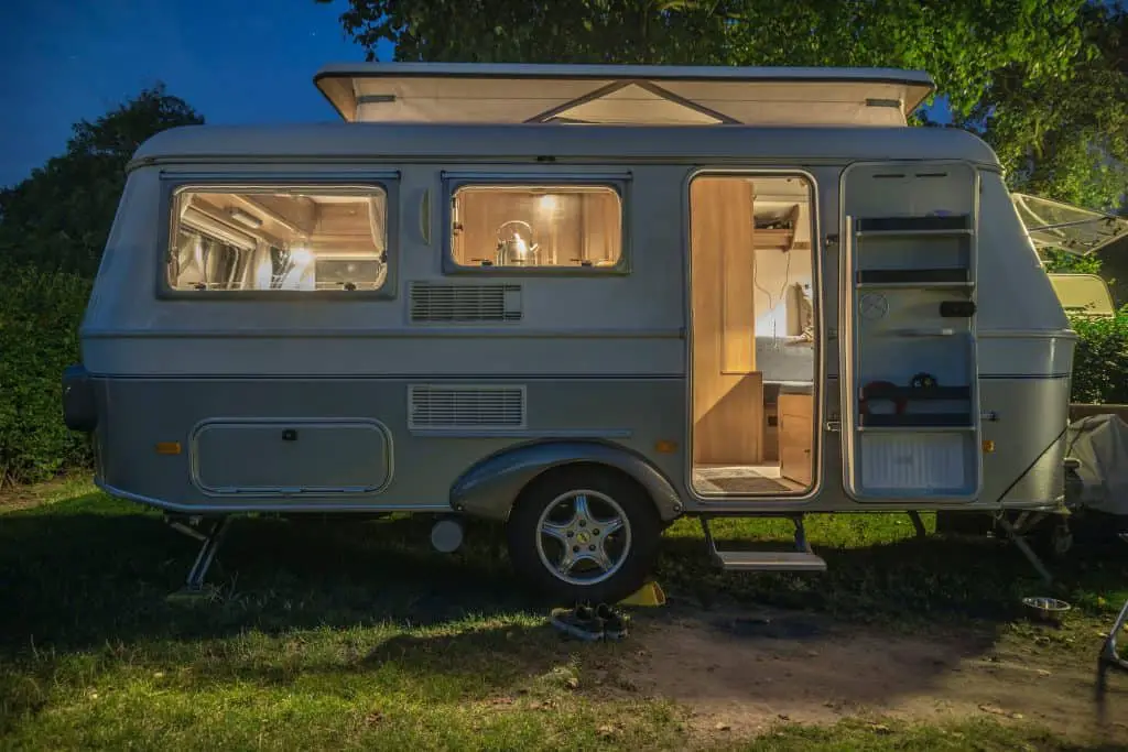 Self-contained RVing camp at campsite 